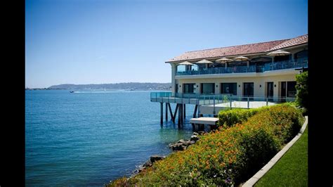 7 waterfront restaurants to try on Harbor Island for savory eats, drinks and views | cbs8.com