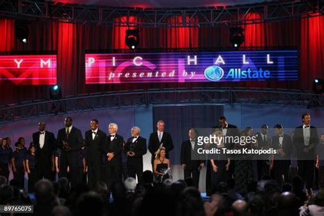 400 Olympic Hall Fame Induction Ceremony Stock Photos, High-Res ...