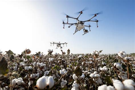 Role of artificial intelligence, drones in precision farming - Planet ...