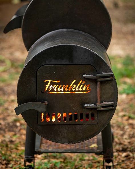 Franklin Barbecue Pits - Chillin and Grillin