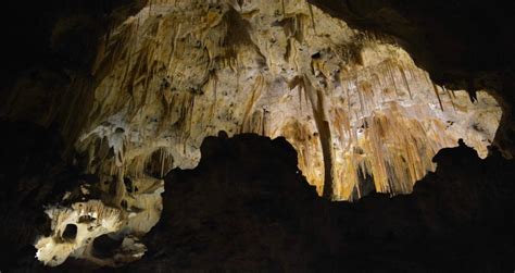 11 Best Caves in Missouri