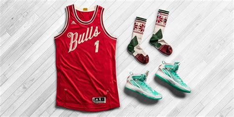 NBA Christmas jerseys 2015: Finally, a uniform that won't burn the eyes ...