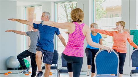 Senior Exercise Programs & Classes - SilverSneakers Fitness