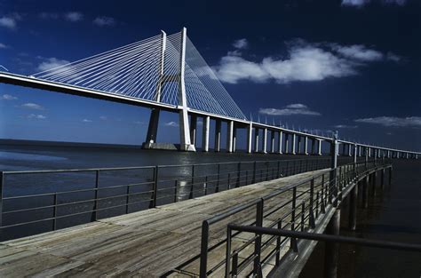 6 of the World's Greatest Bridges