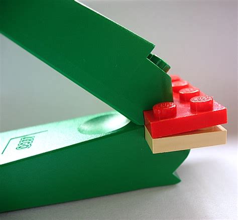 How to Use The LEGO Brick Separator