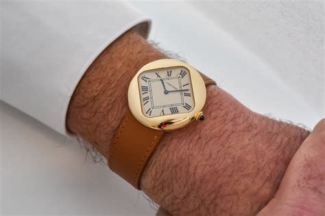 Hands-On - The Cartier Pebble Watch Re-Edition (Specs & Price)