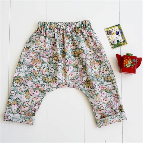 Baby + Toddler Bloomers + Pants Sewing Pattern PDF – Wiksten