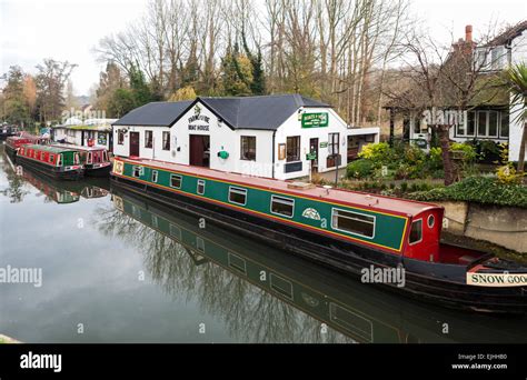 Horse Drawn Canal Boat High Resolution Stock Photography and Images - Alamy