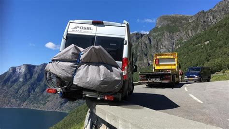 Be careful when parking next to cliffs, people! : r/SweatyPalms