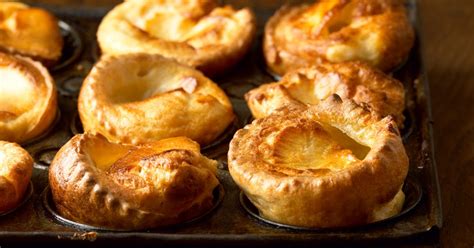 Brits divided over whether you can eat Yorkshire pudding with Christmas dinner - Mirror Online