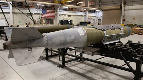 The US Plans to Provide Ukraine With JDAM: a Kit For Converting Common Bombs Into High-Precision ...