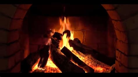 Fire relaxing sound in 4K - YouTube