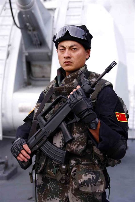 Special Forces member from the Chinese People's Liberation Army Navy [1024 x 1536] • /r ...