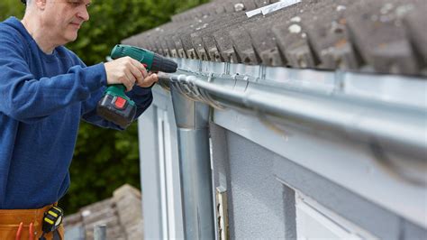 Best Austin Gutter Repair in TX | The Roof Joker