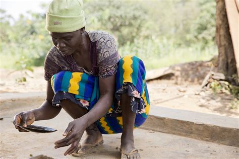 Supporting Women Entrepreneurs in Ghana Gold Communities