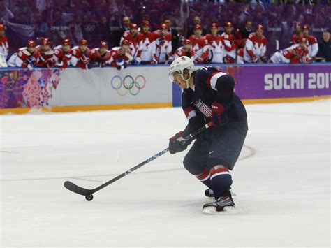 T. J. Oshie of USA – Sochi 2014 Moments