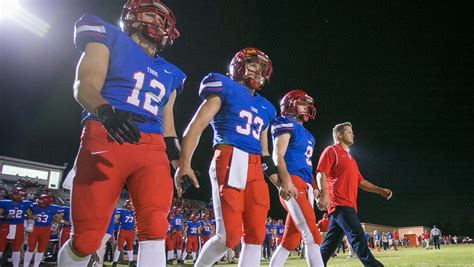 Mesa Mountain View High's all-time greatest football players