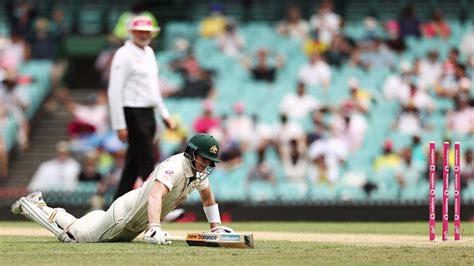 Genius Jadeja fielding runs out sublime Smith : r/Cricket