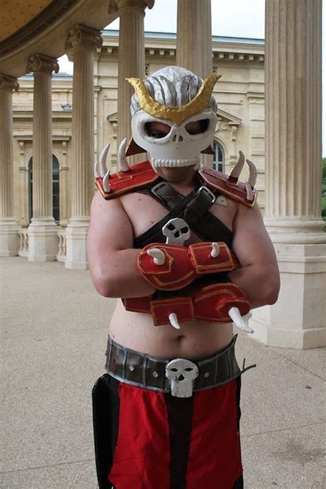 Shao Kahn Cosplay