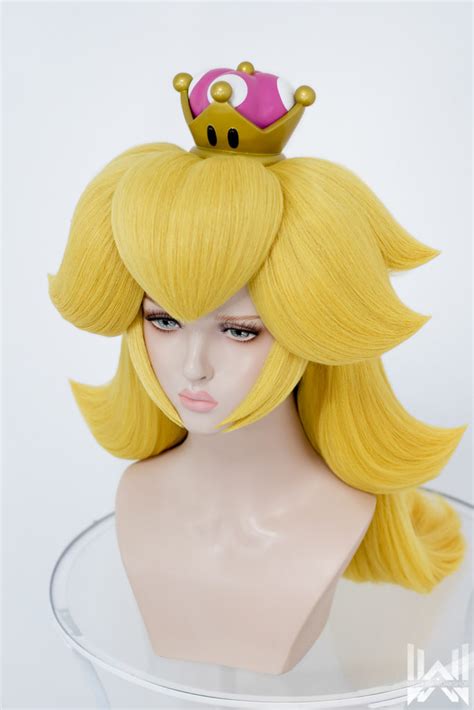 Princess Peach wig – Wisperia Workshop