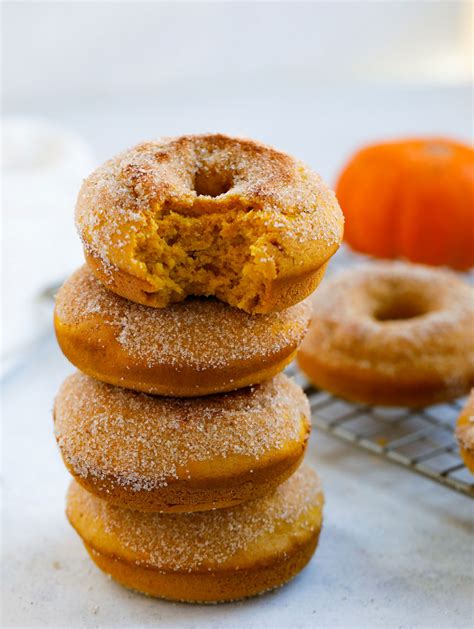 Baked Pumpkin Donuts (Quick and Easy) – Cookin' with Mima