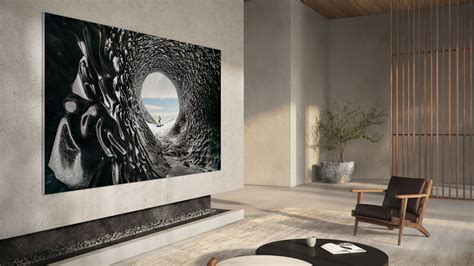 Samsungs neuer MicroLED-Fernseher kann in vier verschiedene Bildschirme aufgeteilt werden ...