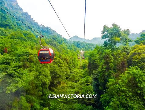 Hiking Mount Qingcheng - Chengdu, China — Sian Victoria.