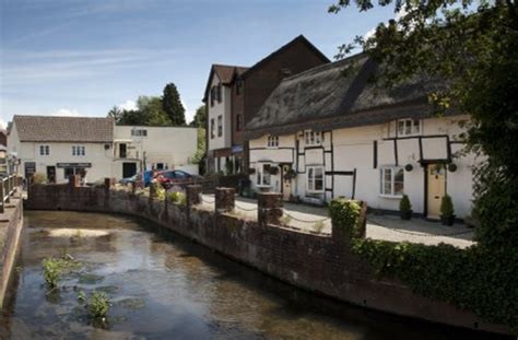 Pictures of Pewsey, Wiltshire, England | England Photography & History