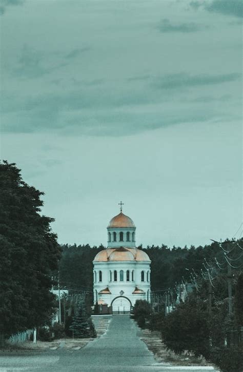 Alexander Nevsky Cathedral under Cloudy Sky · Free Stock Photo