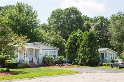 Leisurewoods - Rockland | 55+ Manufactured Home Community in Rockland, MA