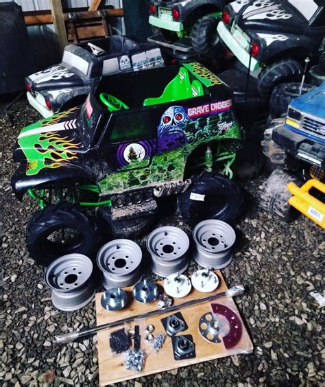 Converting 24v Grave Digger Power Wheels Into an Electric Go-kart With ...