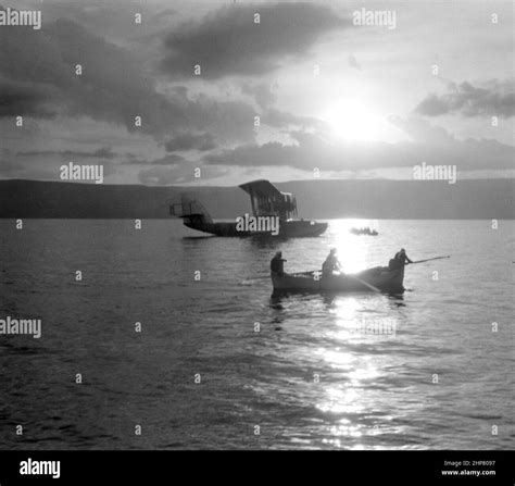 1930s satyrus flying boat hi-res stock photography and images - Alamy