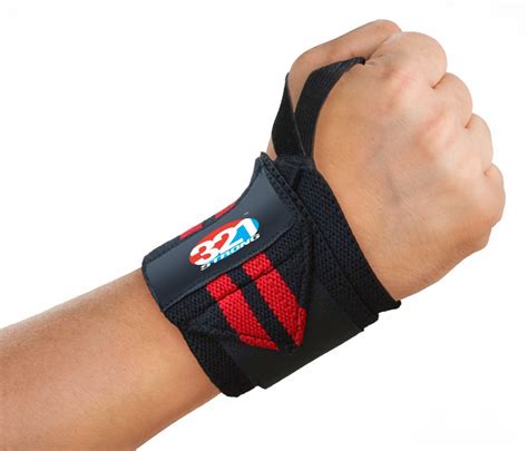 The Best Wrist Wraps For Weightlifting: Their Benefits And How To Find Them!