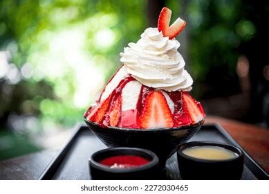 Bingsu Bingsoo Patbingsu Popular Korean Shaved Stock Photo 2272030465 | Shutterstock