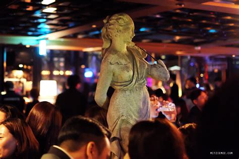 Itaewon Nightlife - Bars and Nightclubs - Seoul Guide | Mitzie Mee