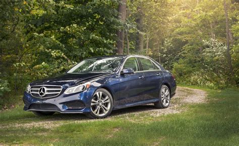 2014 Mercedes-Benz E350 / E350 4MATIC Sedan Test | Review | Car and Driver