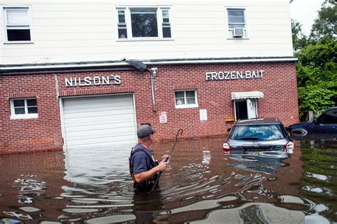 Rain on Long Island Breaks a Record, Floods Highways and Sets Cars ...