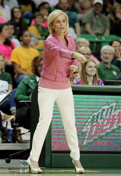 Fiery Mulkey defends Baylor