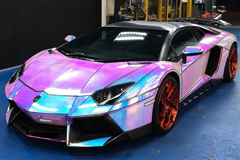 Customizer Gives Lamborghini Aventador a Hologram Wrapping | Custom ...