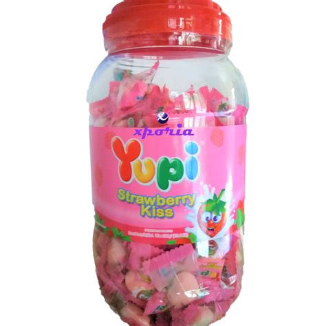 YUPI Soft Candy Jar STRAWBERRY KISS | Indonesia Origin | Cheap popular candy with milk ...