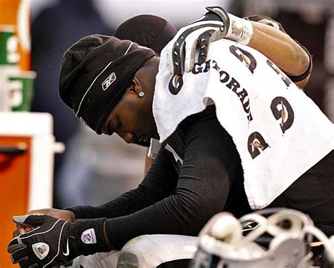 Raiders, JaMarcus Russell reach $3 million settlement - SFGate