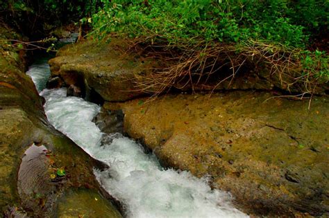 Scenic Philippines: Tabyo River Bagac-Bataan