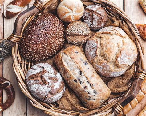 7 assorted bread basket