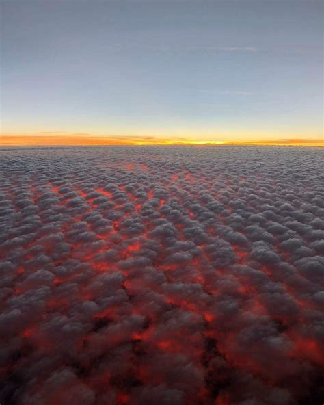 Does This Photograph Show Clouds Over the California Wildfires? | Snopes.com