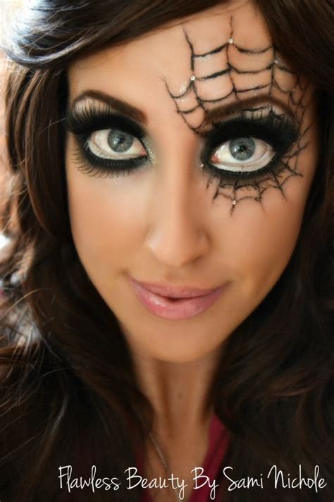 Halloween inspired spiderweb makeup :)