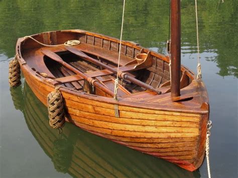 This rowing/sailing dinghy is based on George Cockshott’s 1913 design done for the British Boat ...