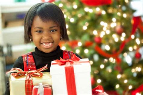 20 Great Christmas Gifts for Kids to Give