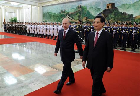 Putin Arrives in China for Regional Talks - The New York Times