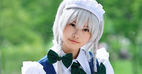 Totally Touhou: Sakuya Izayoi Cosplay