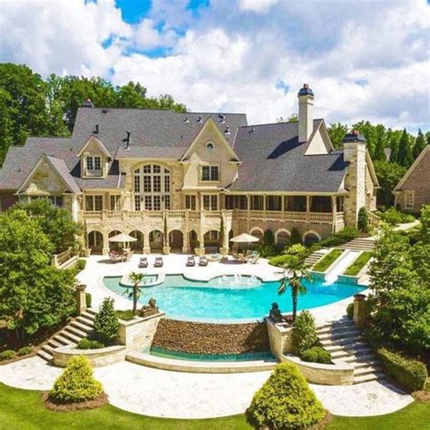 Mega mansion in Georgia with a massive infinity pool. | Mansions ...